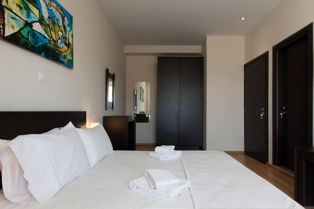 Modern Apt In Glyfada A Breath Away From The Sea - The View Athen Exterior foto